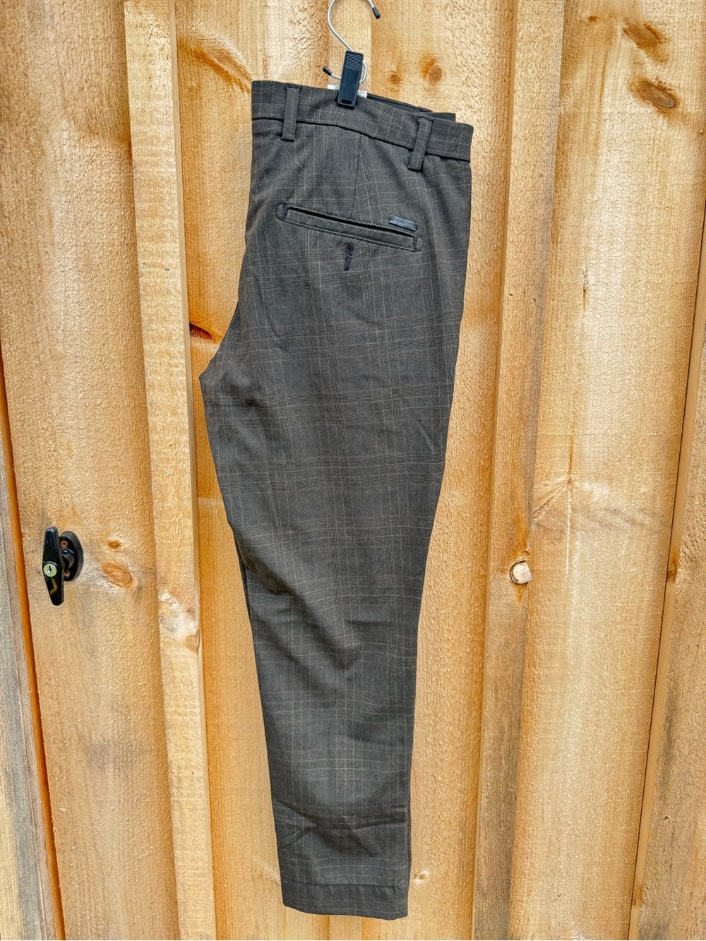 Men's Tailored Plaid Dress Pants in Dark Brown